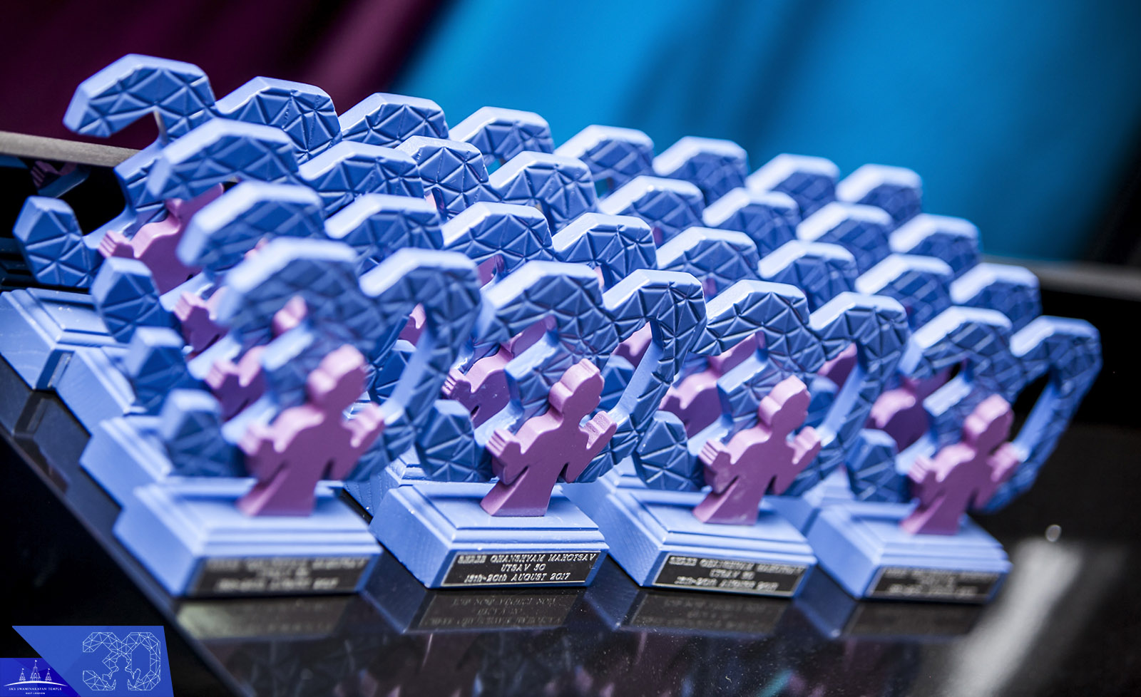 ©1987-2017 SKS Swaminarayan Temple East London